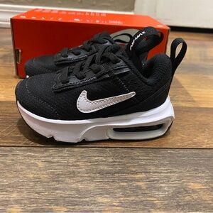 Nike Kids Black and White Air Max Sneakers